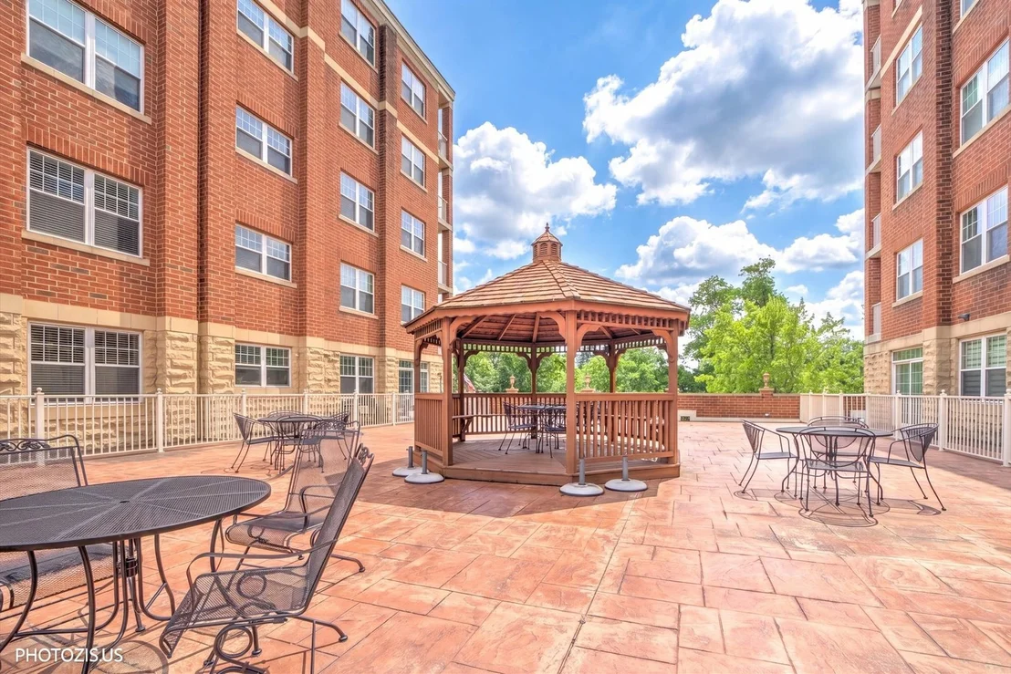 Photo of Unit 302 at 1 ITASCA Place