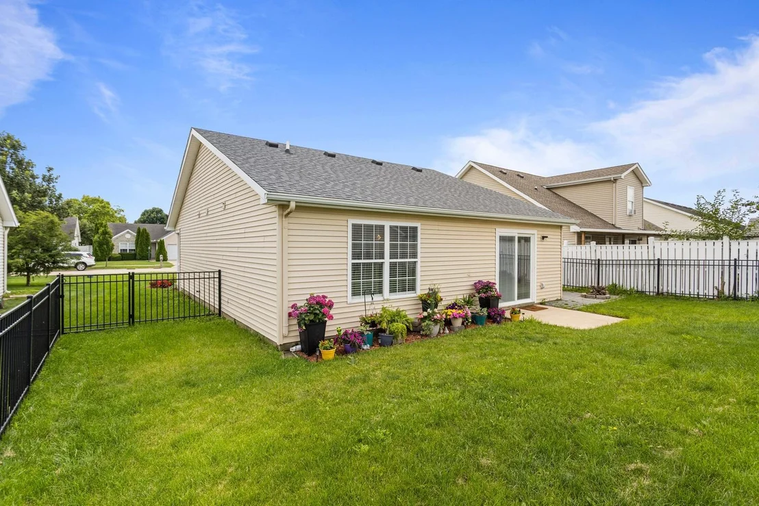 Photo of 706 Corey Lane