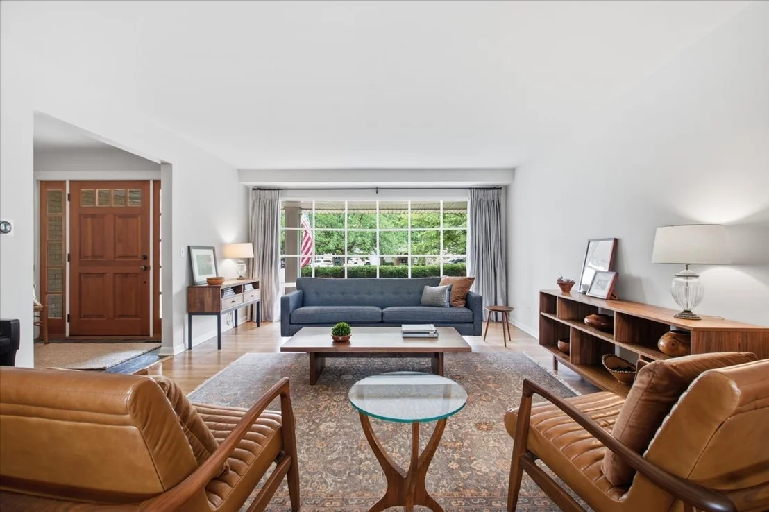 Photo of 1006 Meadowlark Lane