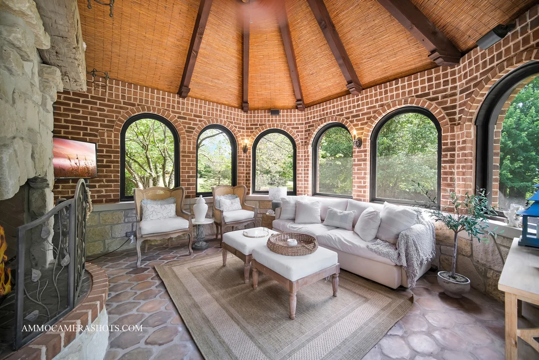 Photo of 8 Brooke Lane