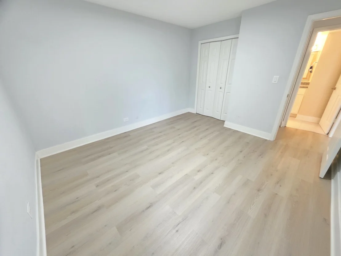 Photo of Unit A at 1950 Kenilworth Circle