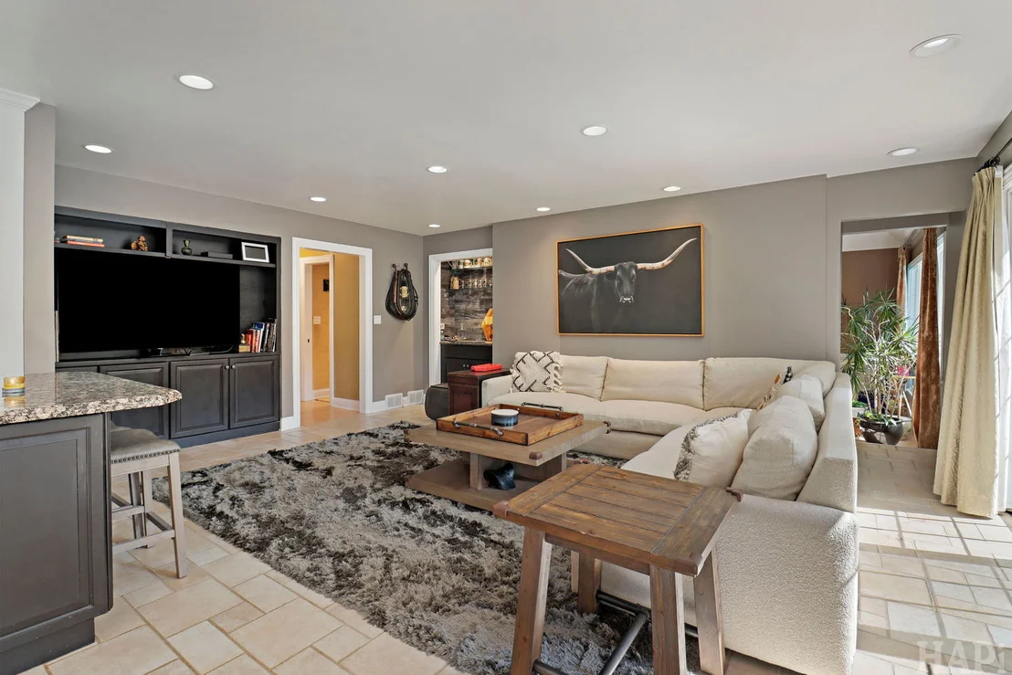 Photo of 4041 Picardy Drive