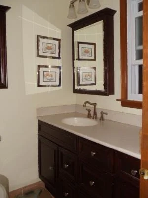 Photo of 602 W Surrey Lane