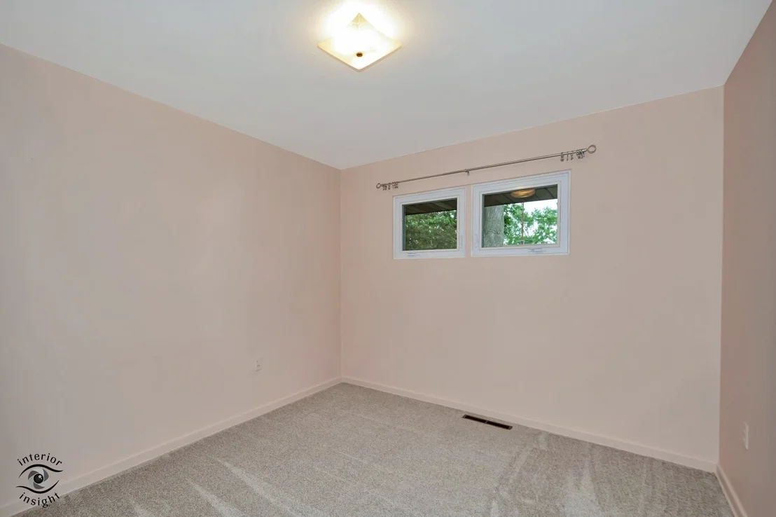 Photo of 520 Evergreen Lane