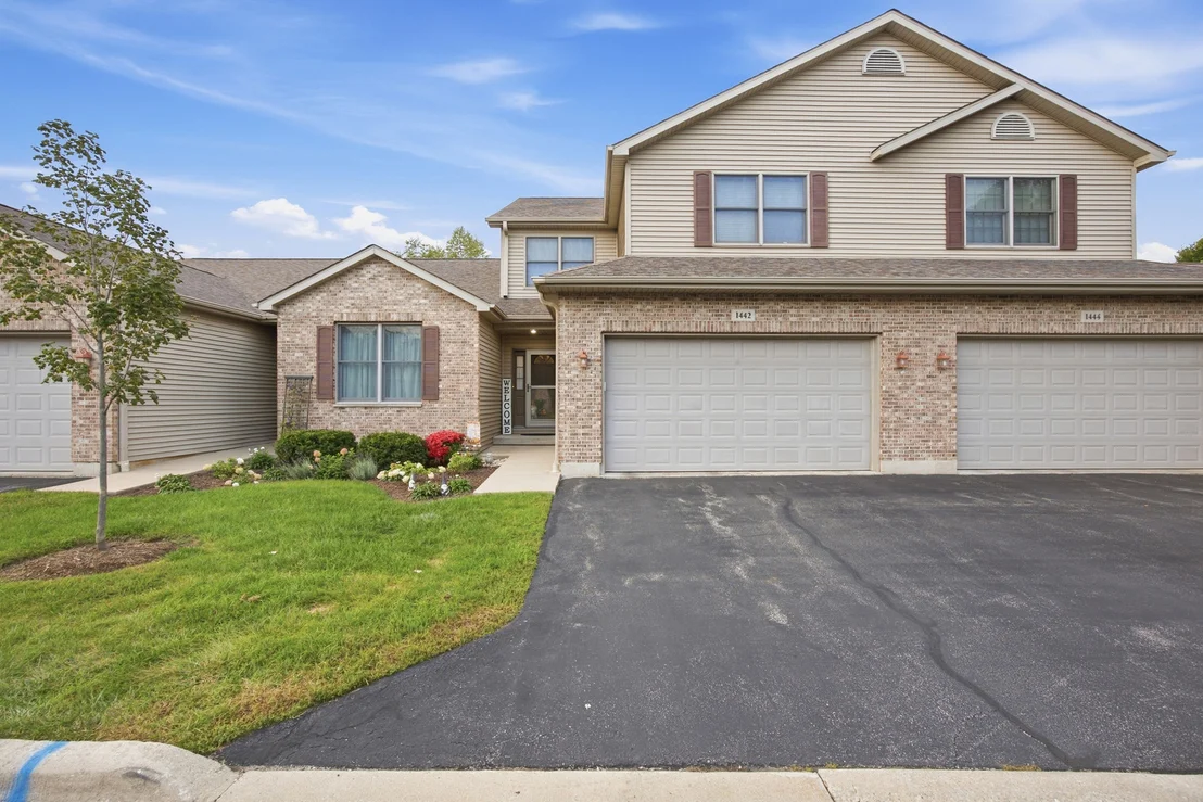 Photo of 1442 Ridge Drive