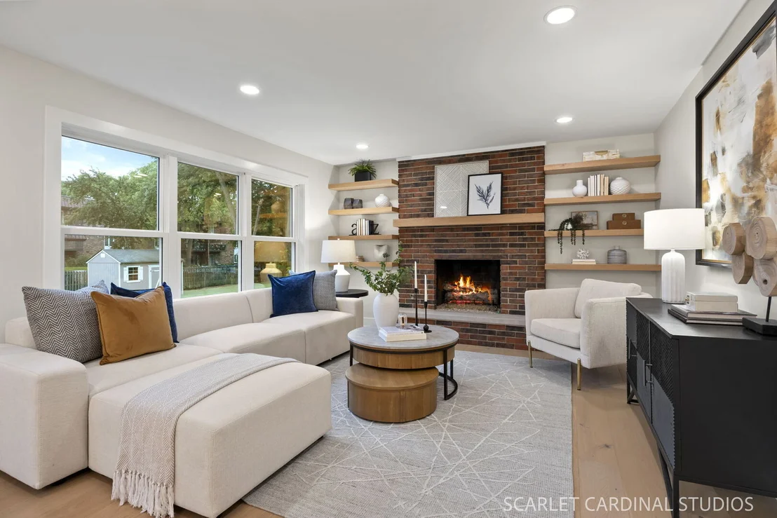 Photo of 1048 Summit Hills Lane