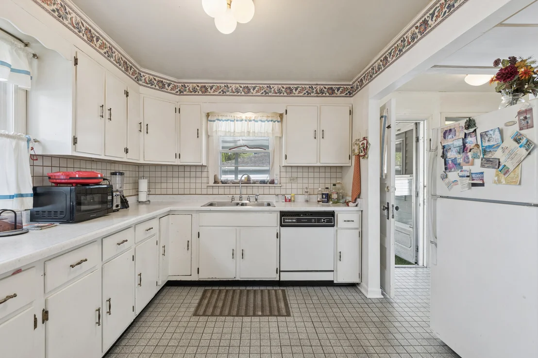 Photo of 951 Hemlock Street