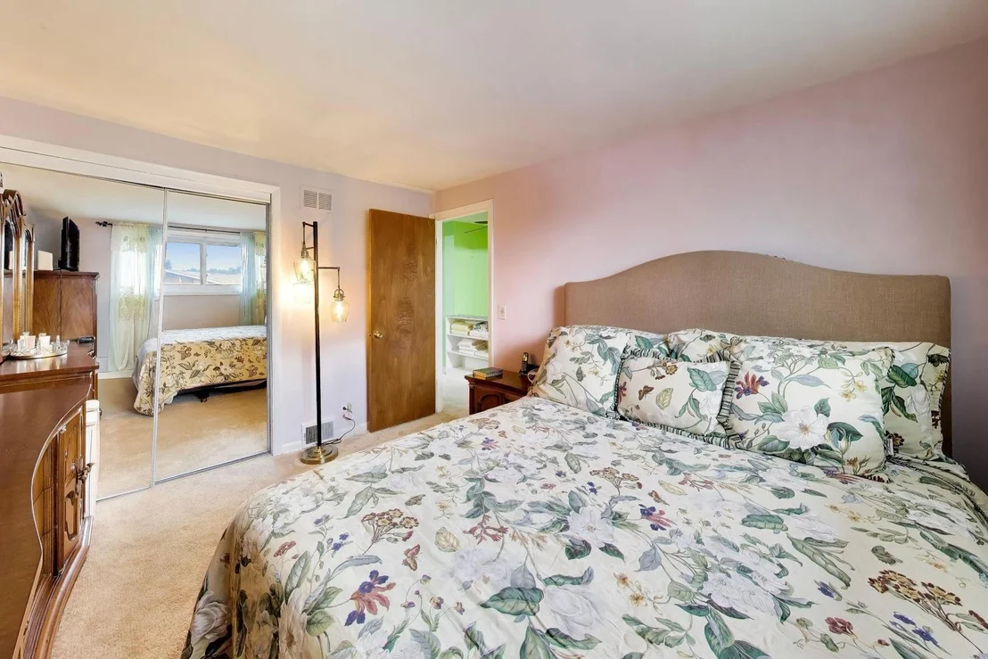 Photo of 8647 Gregory Lane