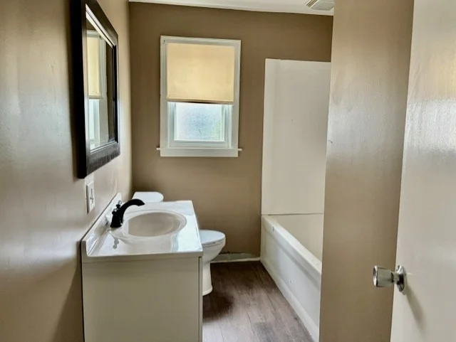 Photo of 325 W 3rd Street
