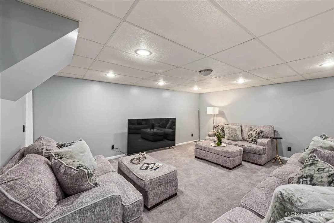 Photo of 7 Crestview Drive