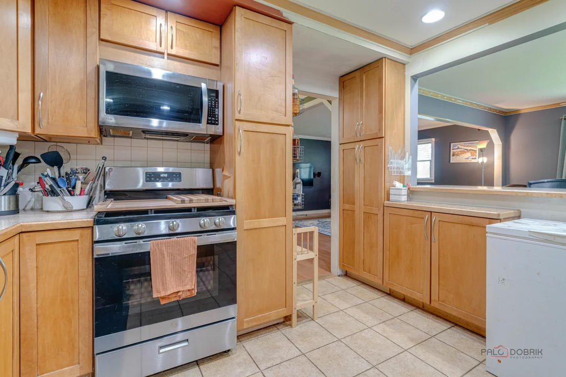 Photo of 6703 Hawthorne Drive