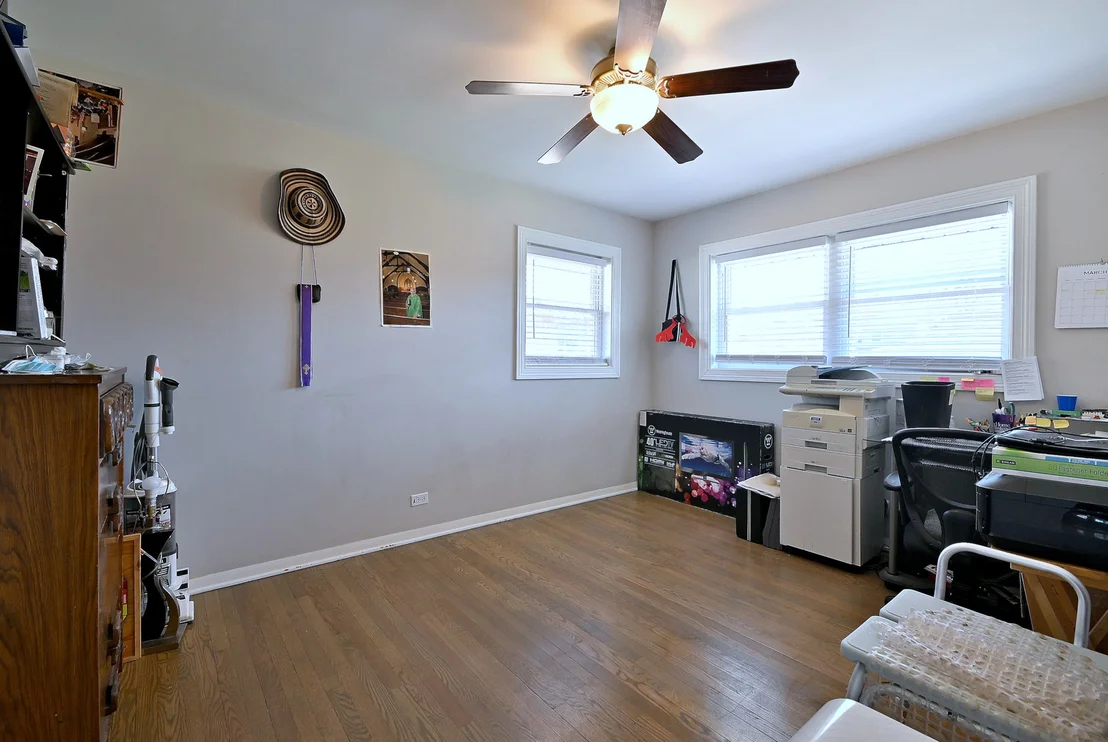 Photo of 341 Iroquois Road
