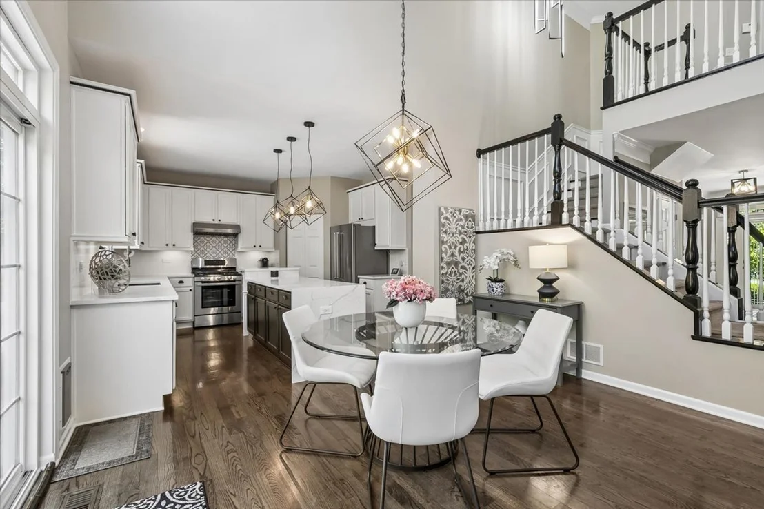 Photo of 1085 Waterview Circle