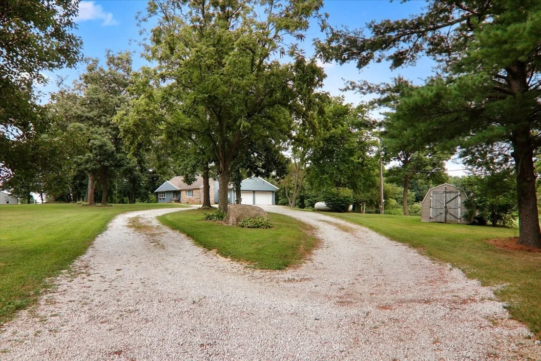 Photo of 8485 N 2300 East Road