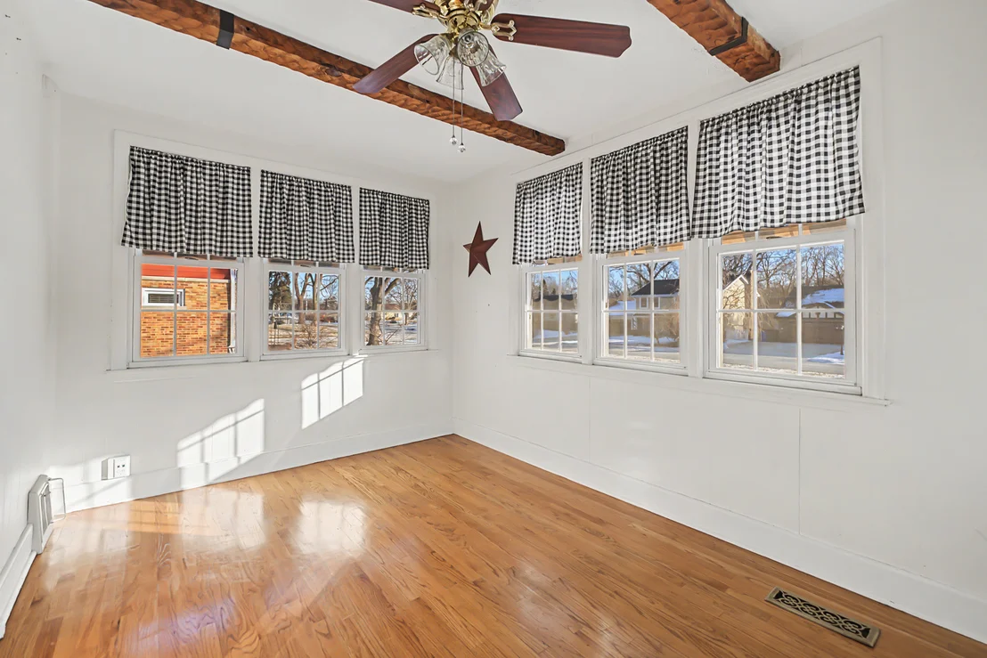 Photo of 880 Bemis Road
