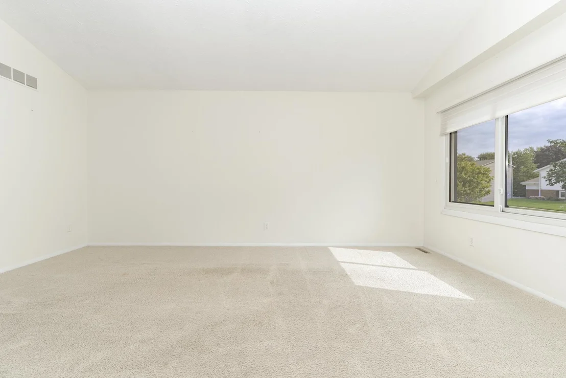 Photo of 207 Greenleaf Drive