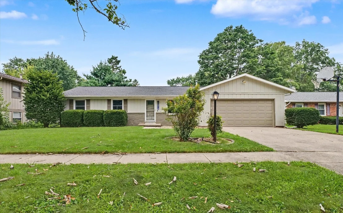 Photo of 2312 Blackthorn Drive