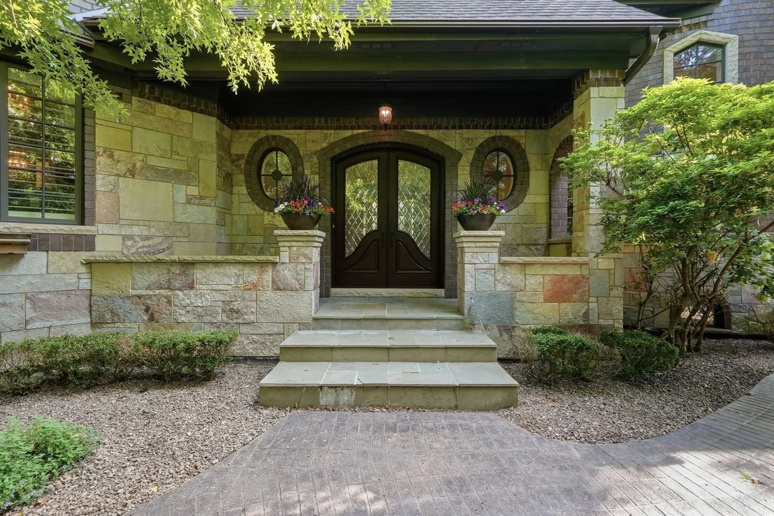 Photo of 501 Chatfield Road