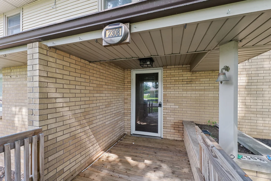 Photo of 2308 Slayback Street