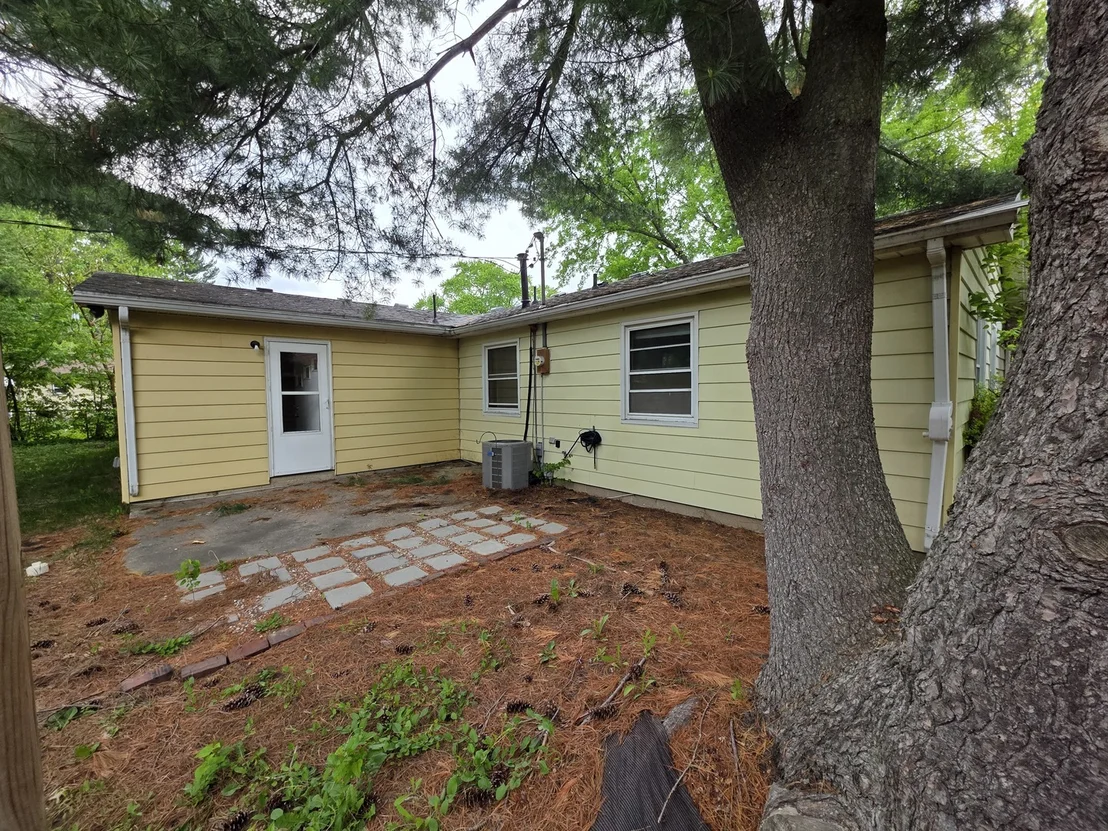 Photo of 2111 Lantern Hill Drive