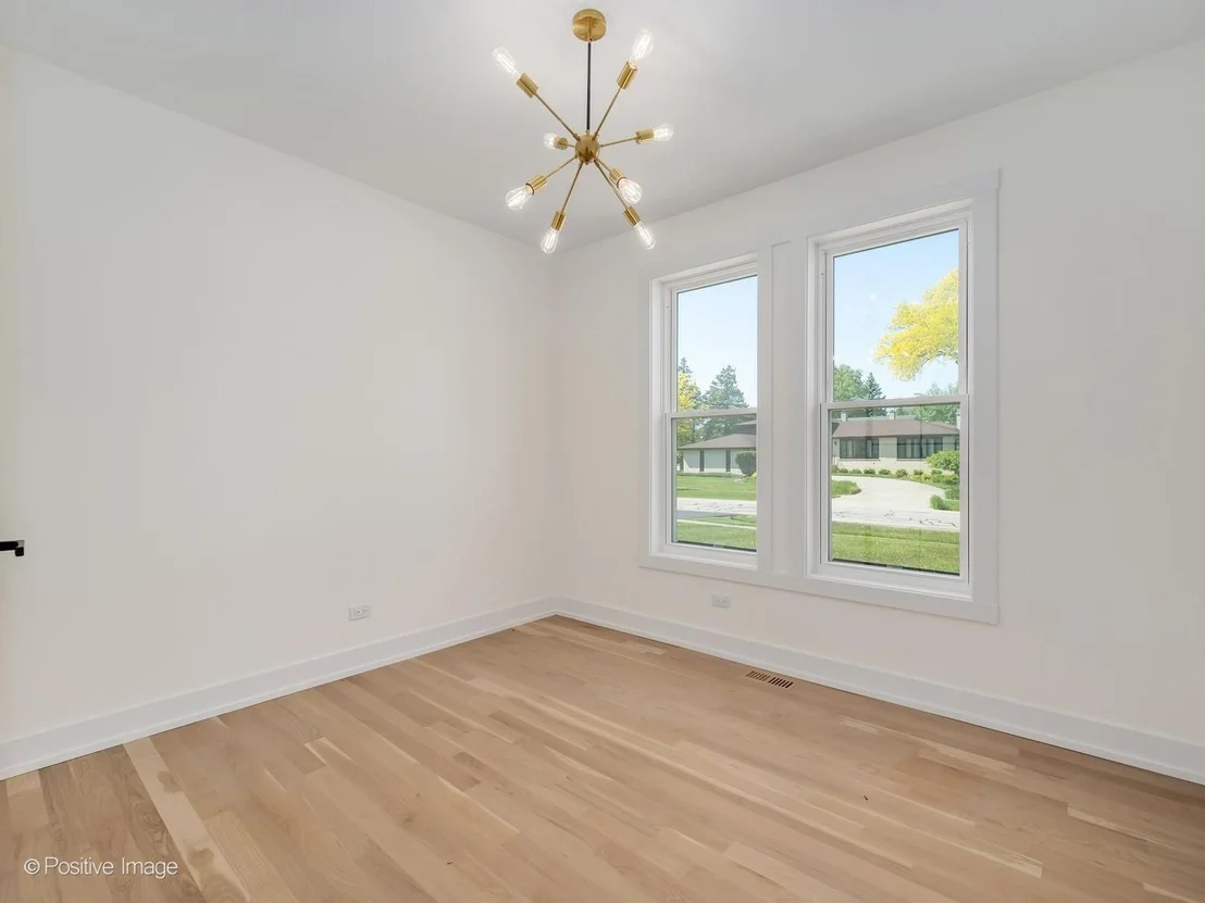 Photo of 751 Sunnyside Road
