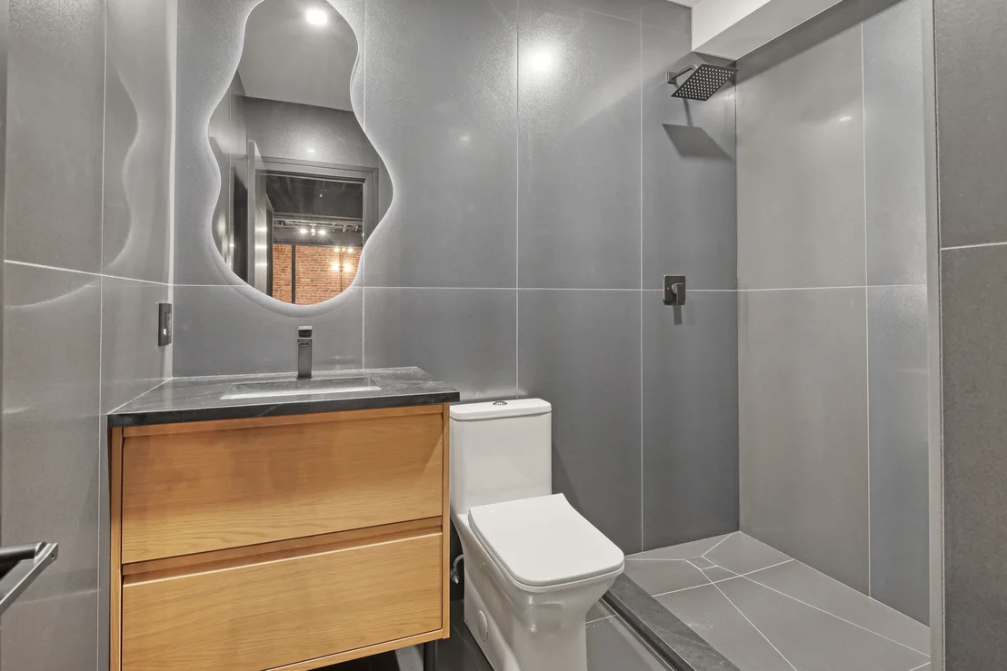 Photo of 810 Kent Circle