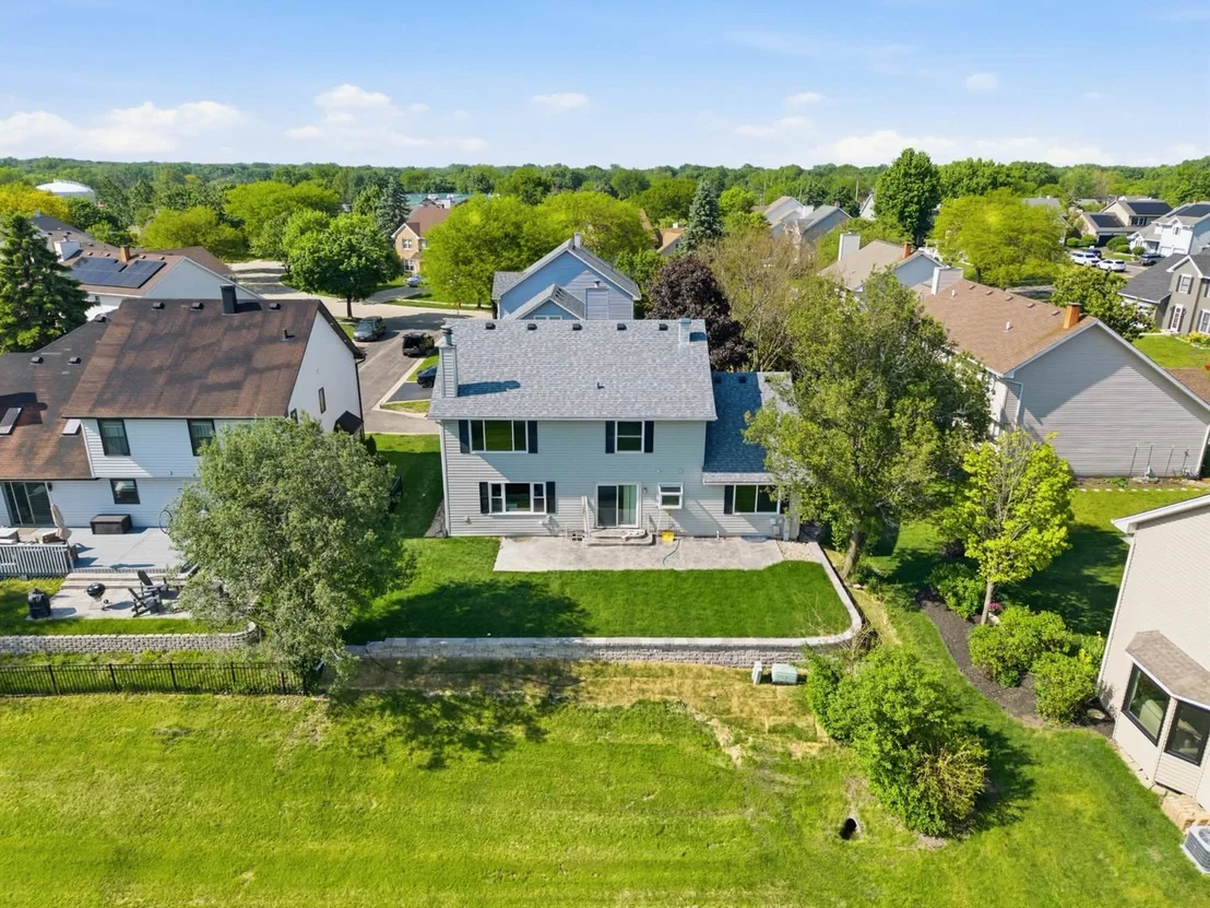 Photo of 221 Windsor Drive