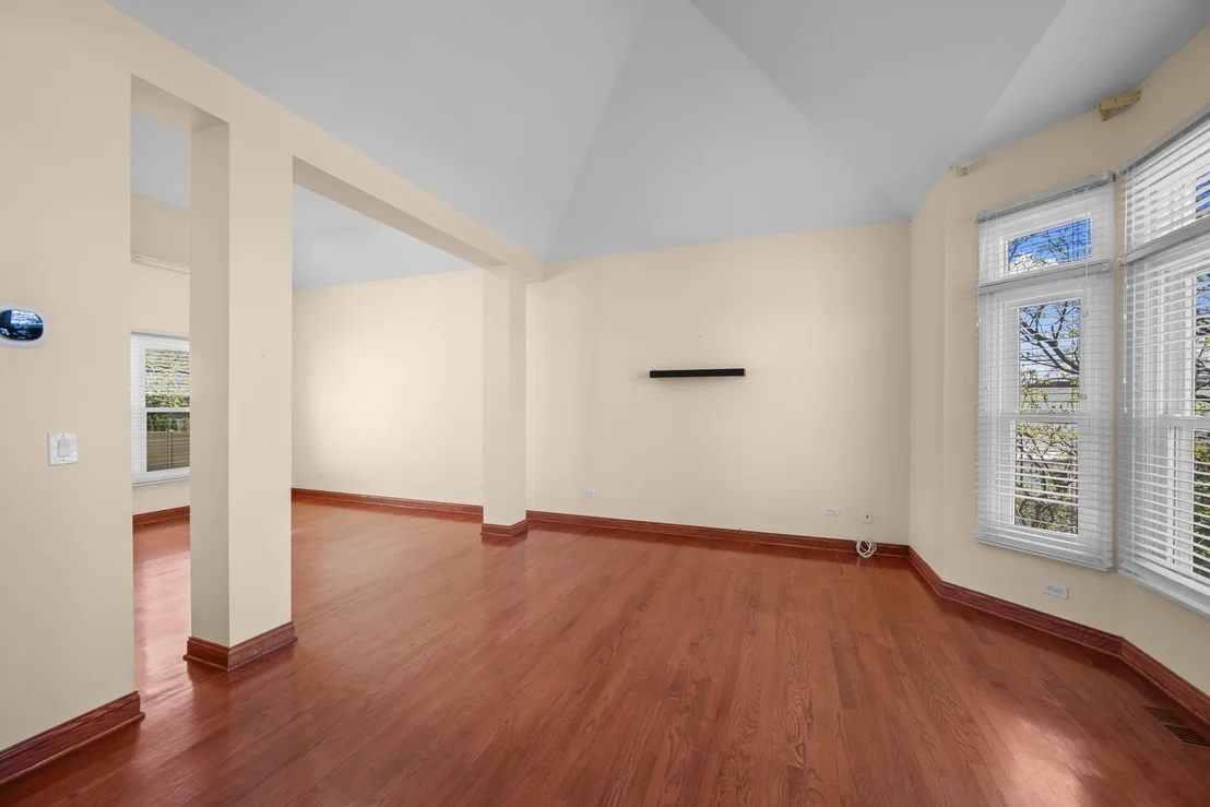Photo of 155 Lilac Lane