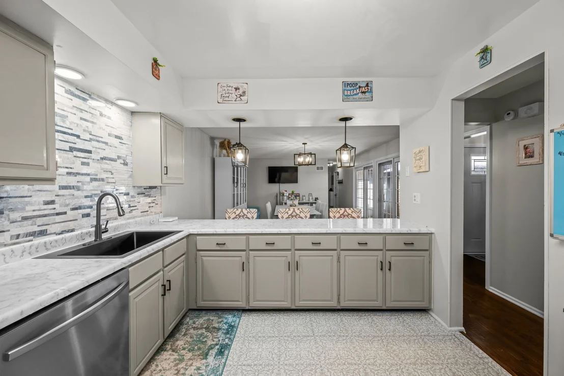Photo of 3 Chelsea On Auburn