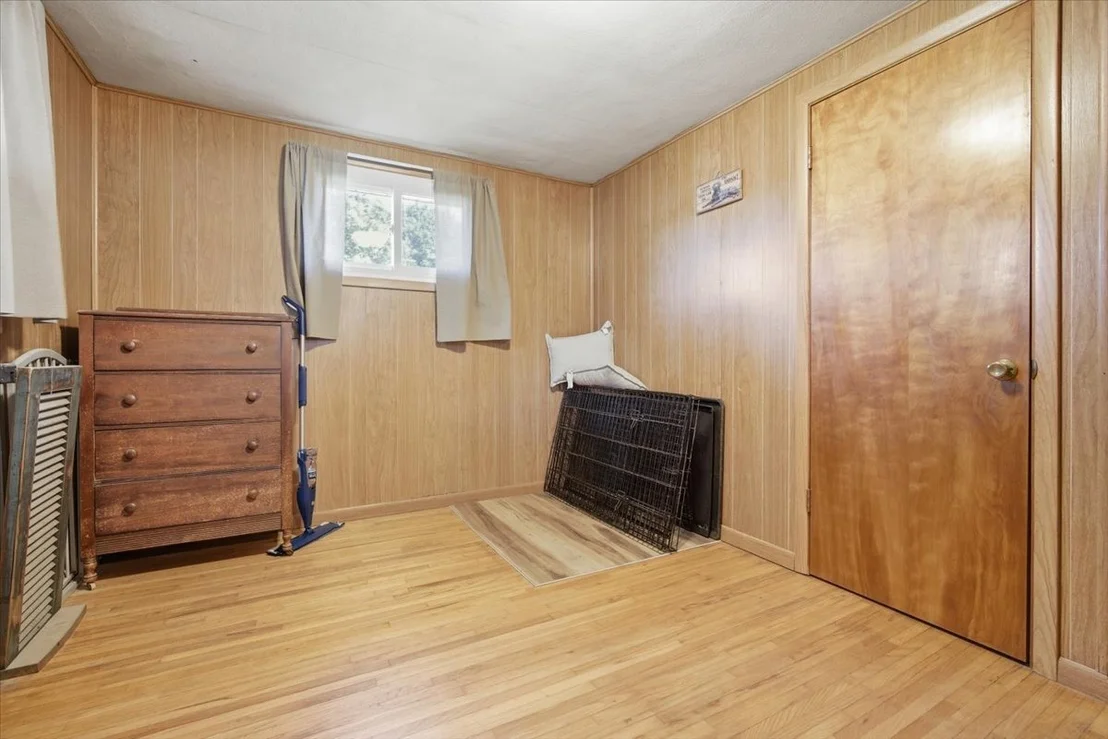Photo of 1524 Hickory Point Road