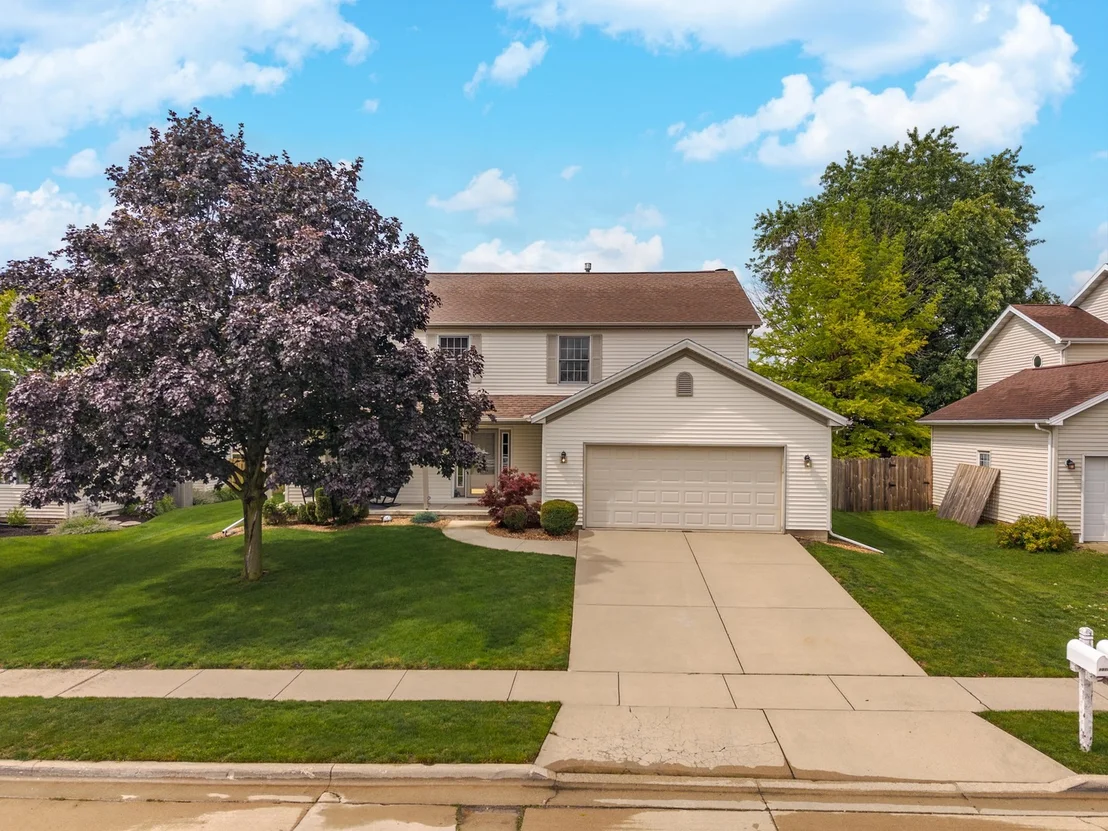Photo of 1014 Sawgrass Drive
