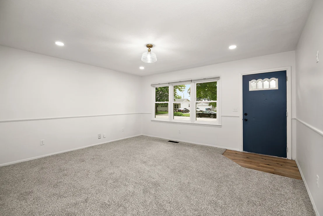 Photo of 362 S BARBARA Drive