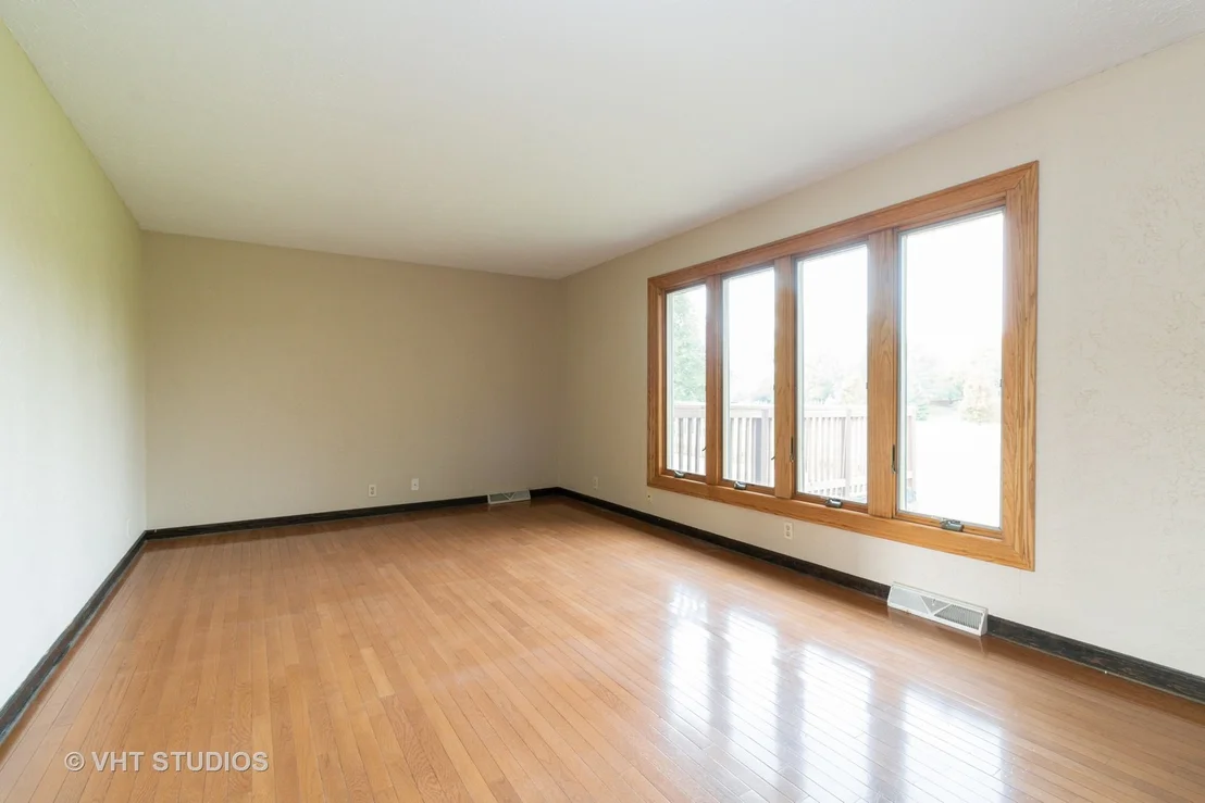 Photo of 1209 Shagbark Road