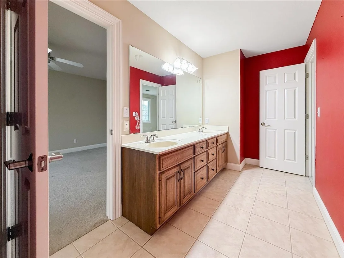 Photo of 4705 Stonebridge Drive