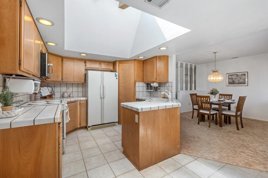 Photo of 12450 Algonquin Road