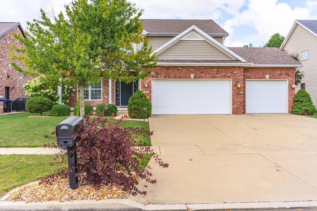 Photo of 1219 Longford Lane
