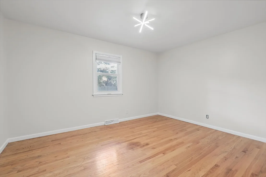 Photo of 1519 Harrington Drive