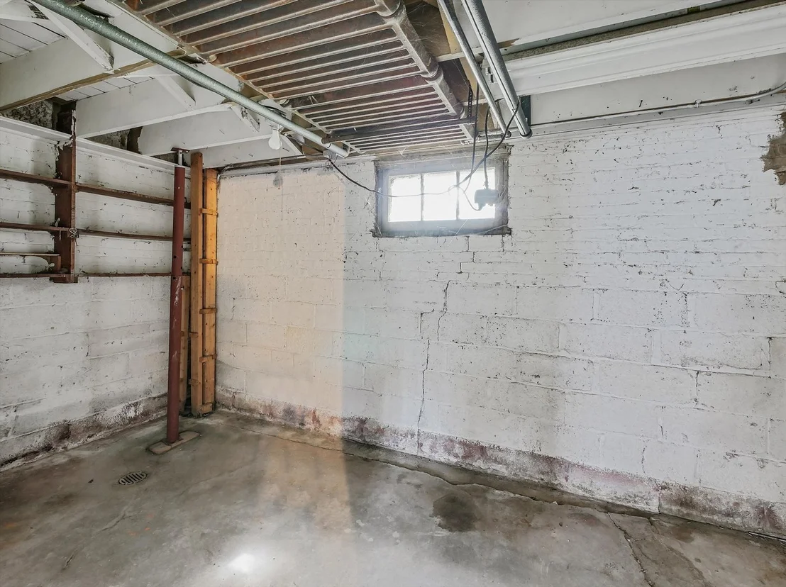 Photo of 2610 Park Lane