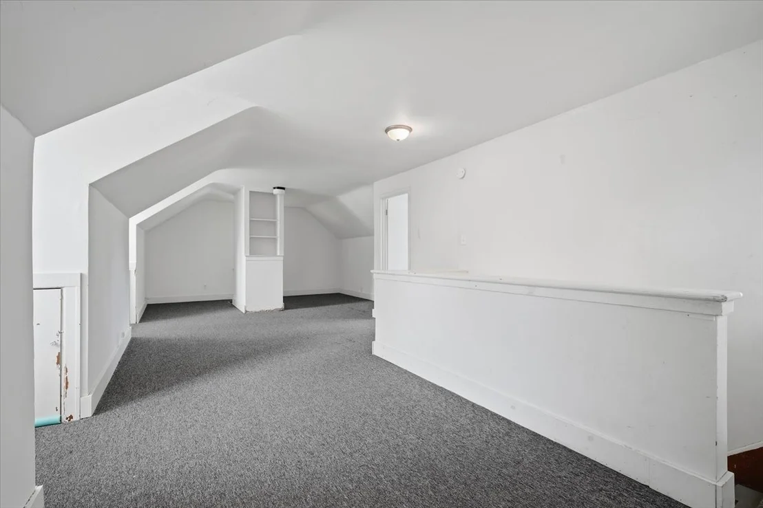 Photo of 1112 West Avenue