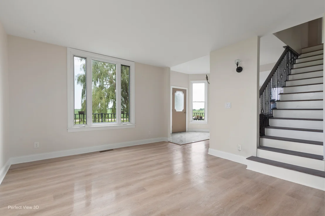 Photo of 1532 N 2250th Road