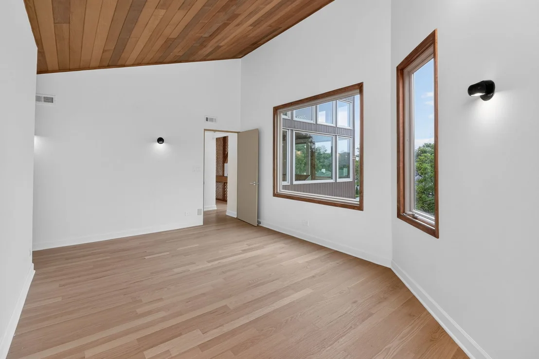 Photo of 42 Royal Vale Drive
