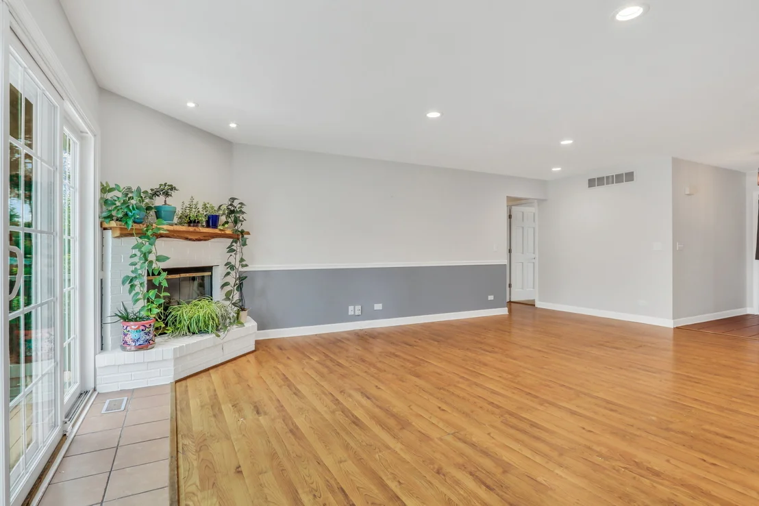 Photo of 1612 N Leonard Avenue
