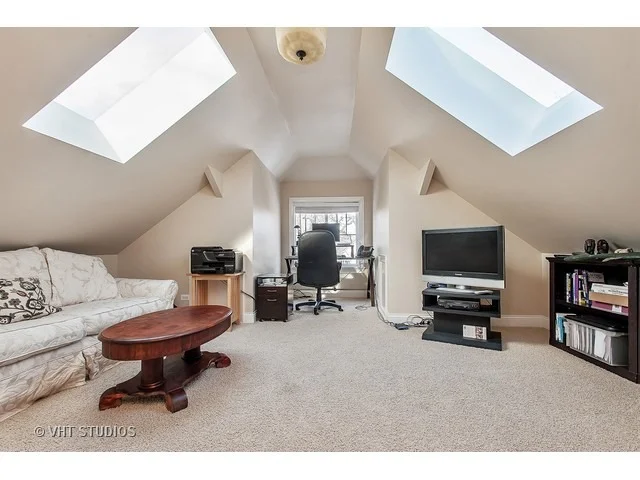 Photo of 1417 Maple Avenue