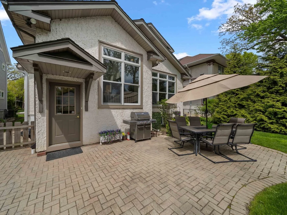 Photo of 1115 Forest Avenue