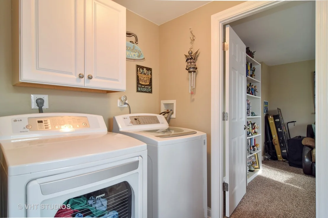 Photo of 520 Manor Circle
