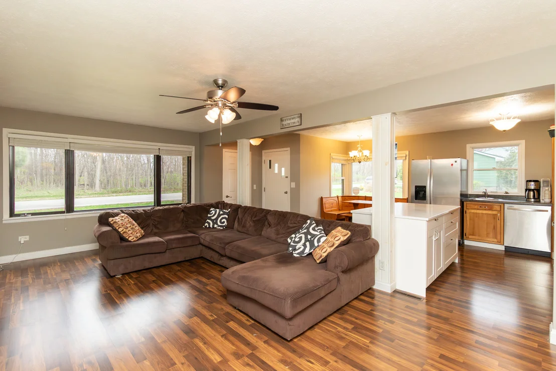 Photo of 17427 Carver Road