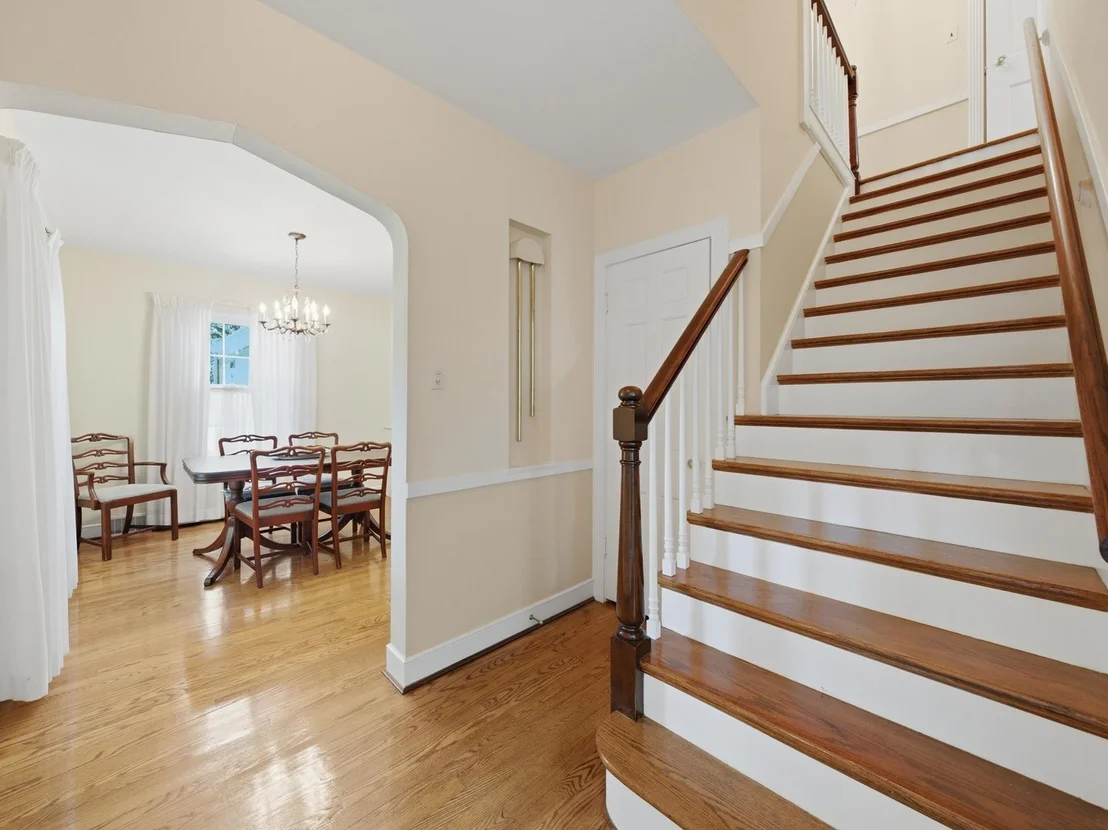 Photo of 1319 Bunker Avenue