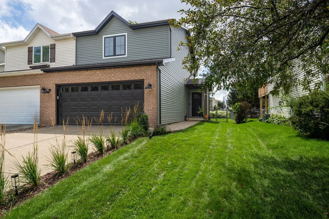Photo of 2741 Arrowhead Drive