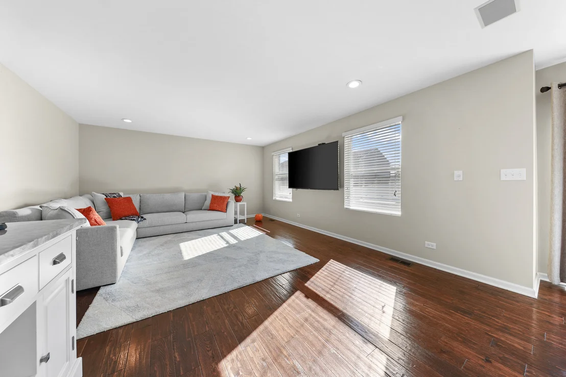 Photo of 2102 Knightsbridge Lane