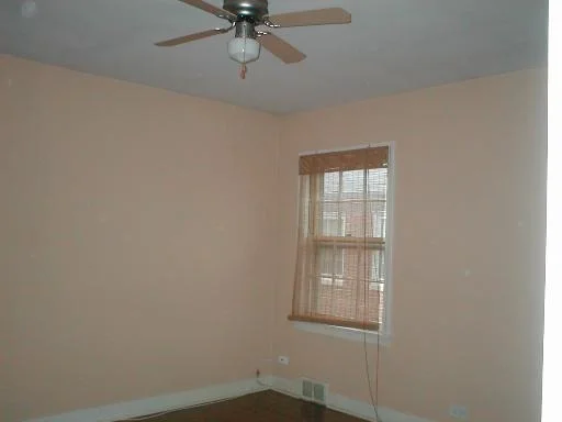 Photo of 200 GREEN BAY Road